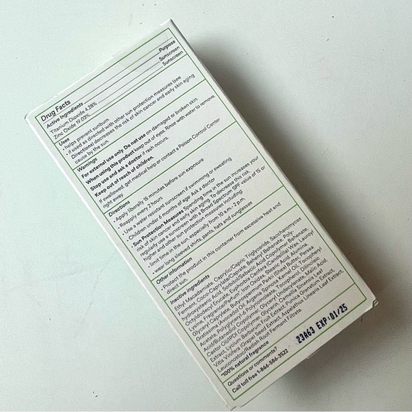 🖤 NATURALLY SERIOUS MINERAL SUN DEFENSE MOISTURIZER SPF 30 SUNSCREEN DEFENSE - Picture 3 of 6